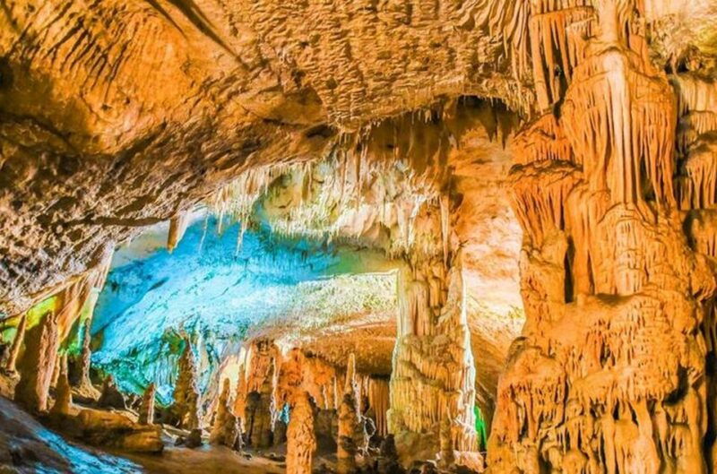 prague-all-inclusive-karlstejn-castle-and-caves-tour