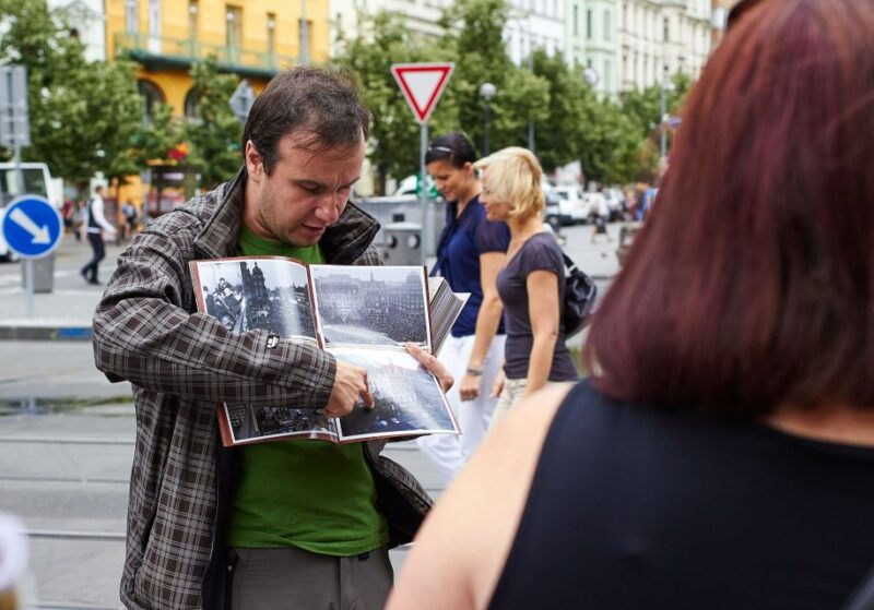 prague-communism-history-and-nuclear-bunker-guided-tour
