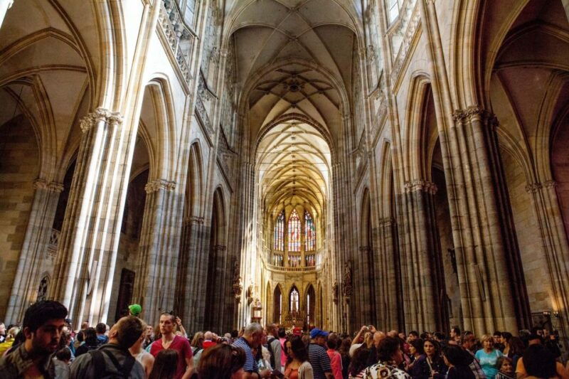 prague-full-day-sightseeing-tour-with-cruise-and-lunch