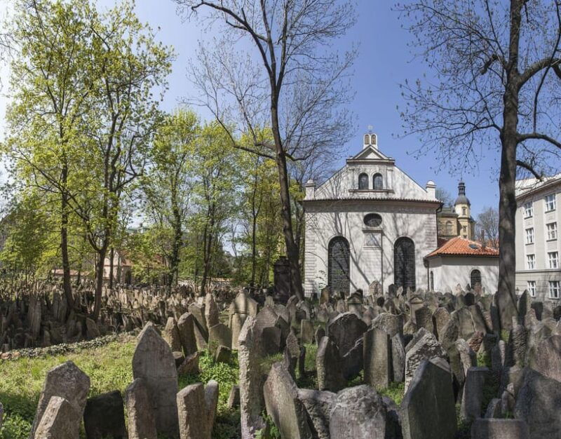 prague-jewish-town-synagogue-skip-the-line-entry-ticket