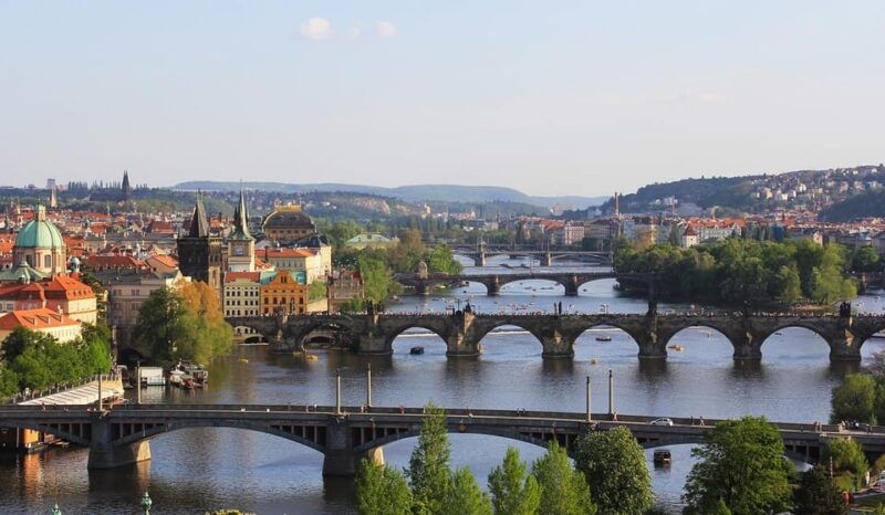 prague-karlovy-vary-private-tour-with-a-local
