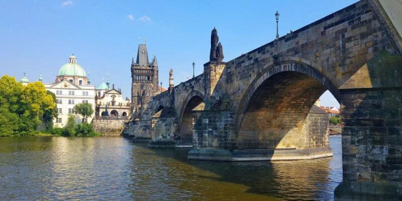 prague-lunch-cruise-on-vltava-river-with-open-buffet