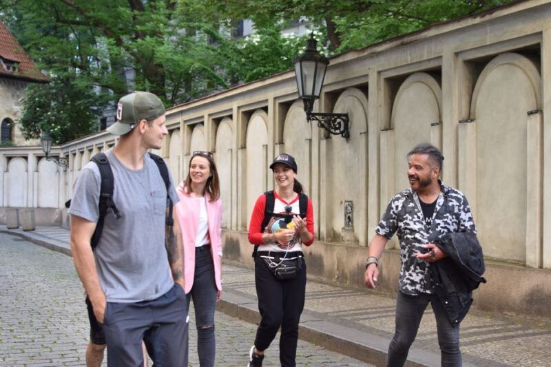 prague-old-town-highlights-hidden-gems-guided-tour