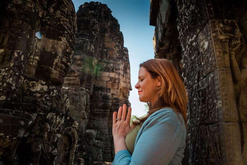 private-angkor-sunrise-guide-breakfast-and-tuktuk-included