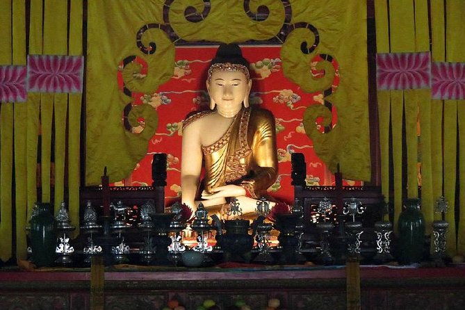 Private Beijing Jingshan Hill, Beihai, and Hutongs with Imperial Lunch/Dinner - Frequently Asked Questions