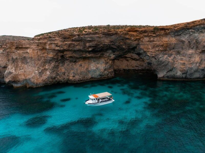 private-boat-tour-experience-with-blue-lagoon-and-comino