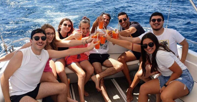 private-boat-tour-isola-bella-taormina-giardini-naxos