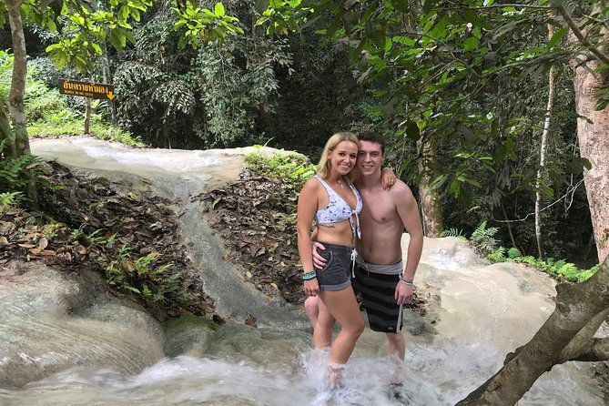 Private Chiang Mai Tour to Bua Thong Waterfalls and Ziplining - Who Would Enjoy This Tour?
