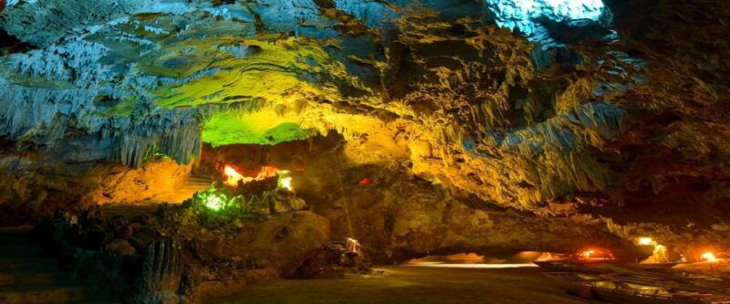 private-day-tour-thien-ha-cave-local-family-trang-an