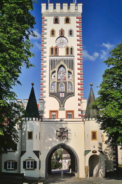 private-driver-munich-to-neuschwanstein-landsberg-am-lech