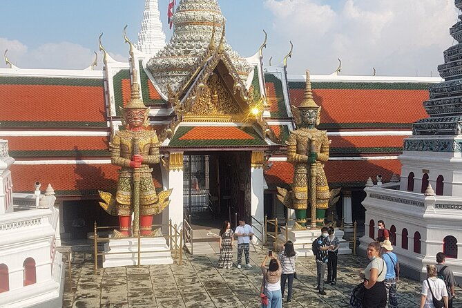 Private German-speaking tour: Bangkok's main attractions - Practical Aspects and What to Expect