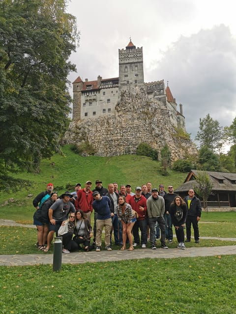 private-half-day-tour-from-bucharest-to-draculas-castle