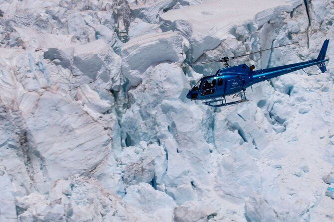 PRIVATE: Shackleton Glacier Whiskey Flight - 50mins - Practical Details and What to Expect