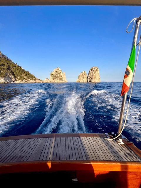 private-tour-of-ischia-procida-capri-pontine-amalfi