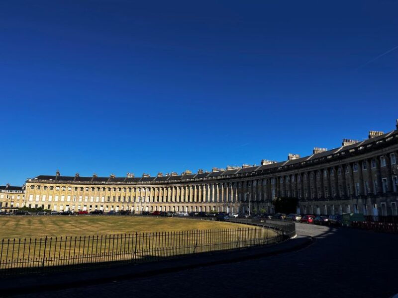 private-tour-to-stonehenge-bath-and-the-cotswolds-2