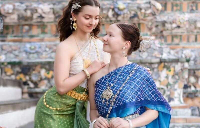 professional-thai-costume-photography-at-wat-arun-bangkok