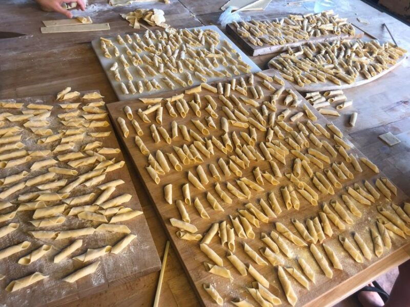 pula-market-tour-cooking-class-and-a-meal-with-wine