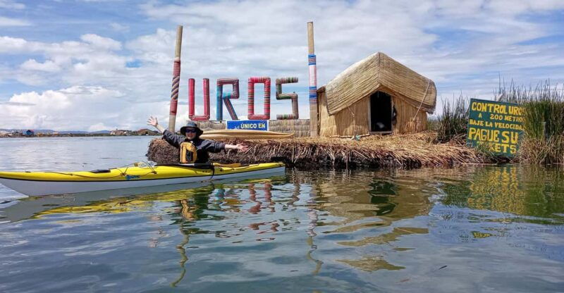 puno-uros-floating-island-kayak-experience-at-lake-titicaca