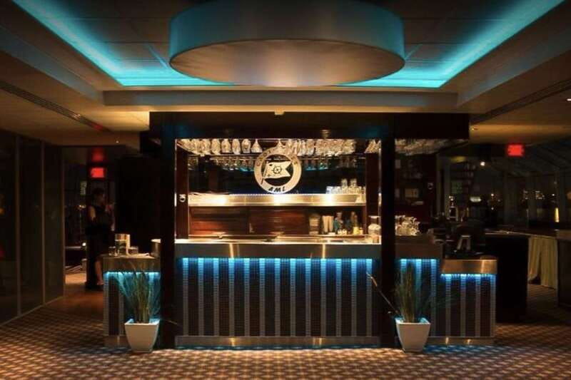 quebec-city-evening-cocktail-cruise-with-live-dj
