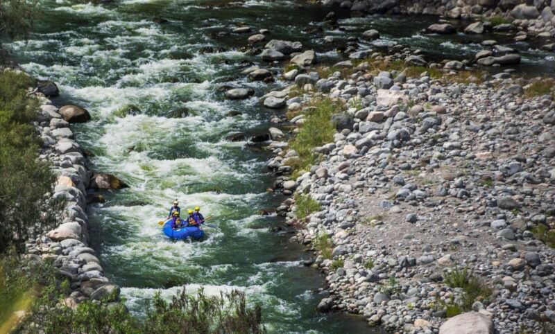 rafting-on-the-chili-river-from-arequipa