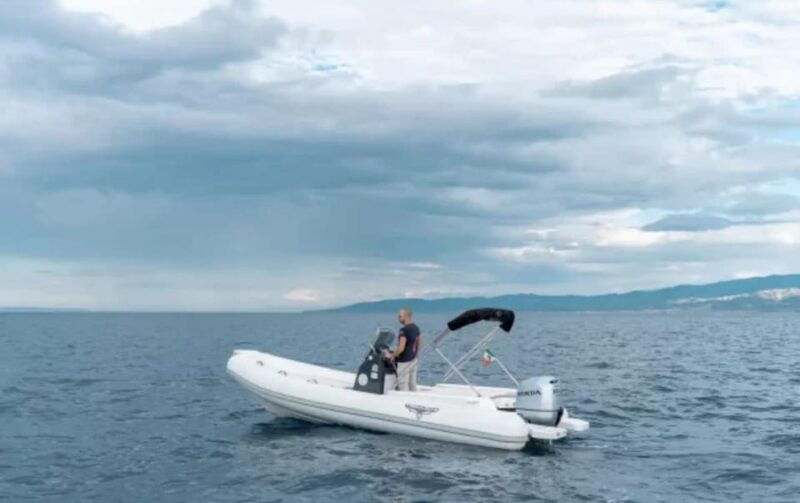 rent-gommone-g6-3-diddi-and-explore-the-aeolian-archipelago