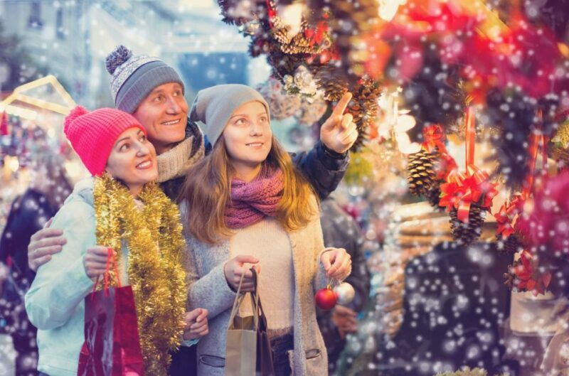 reykjanesbaer-christmas-magic-walking-tour
