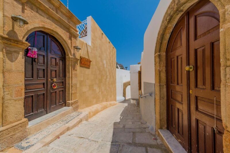 rhodes-boat-trip-to-lindos-with-swimming-stops