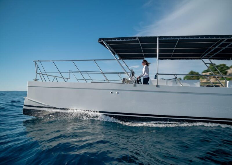 rovinj-sunset-dolphin-group-tours-with-catamaran