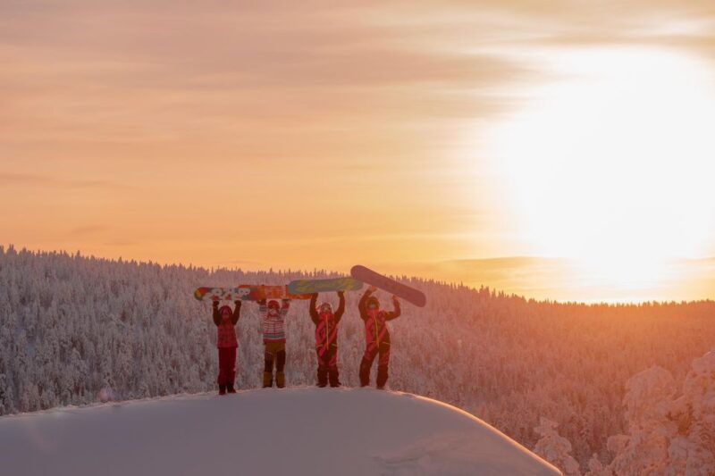 saariselka-easy-snowboard-day-package-11y