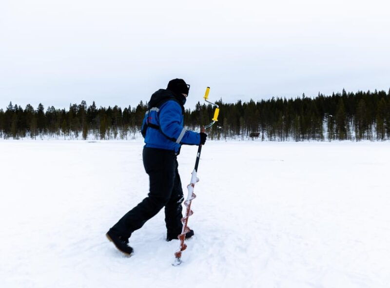 saariselka-ice-fishing-safari-by-snowmobile