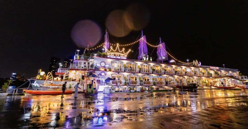saigon-by-night-on-cruise-with-buffet-dinner