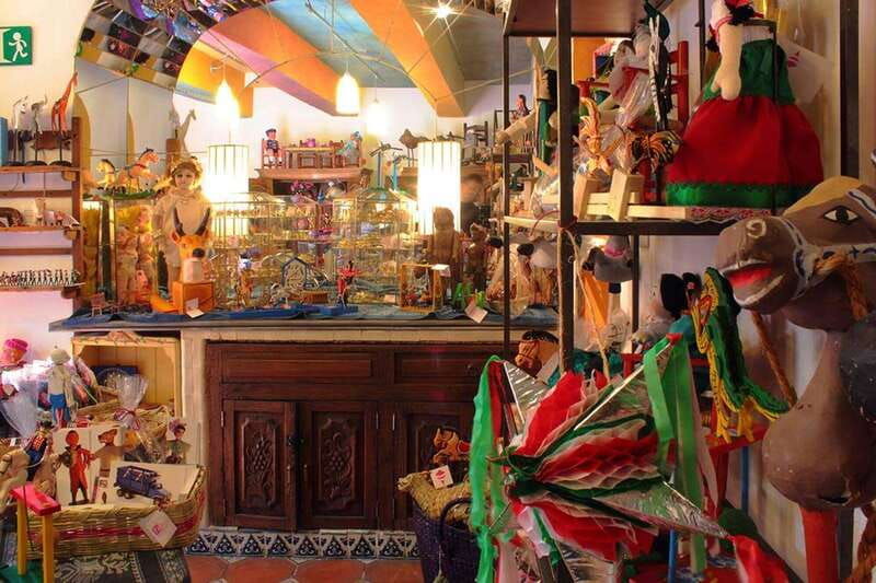 san-miguel-de-allende-la-esquina-museum-entry