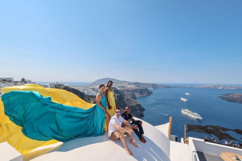 santorini-private-flying-dress-photoshoot-with-dress-rental