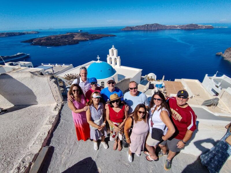 santorini-private-sightseeing-tour-with-local-guide-3