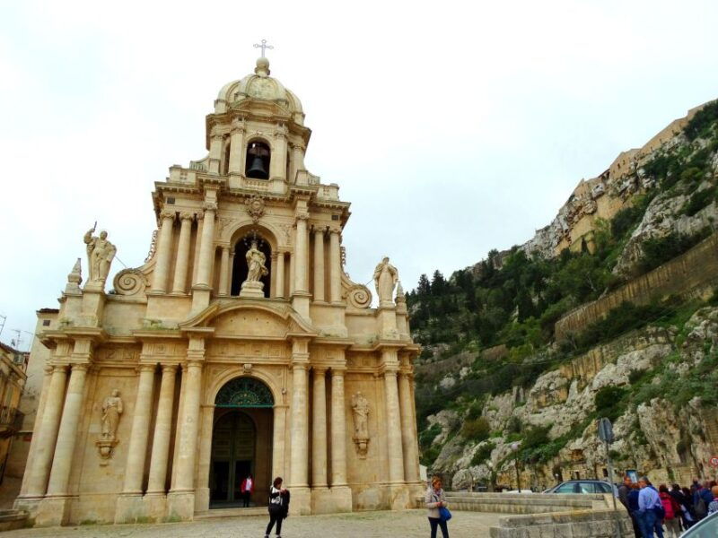scicli-guided-walking-tour-in-baroque-city-center