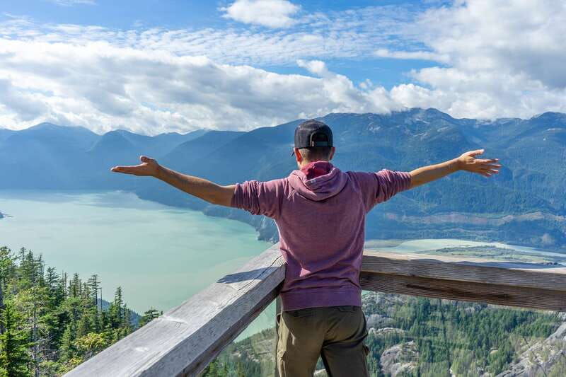 sea-to-sky-highway-whistler-the-sea-to-sky-gondola-tour