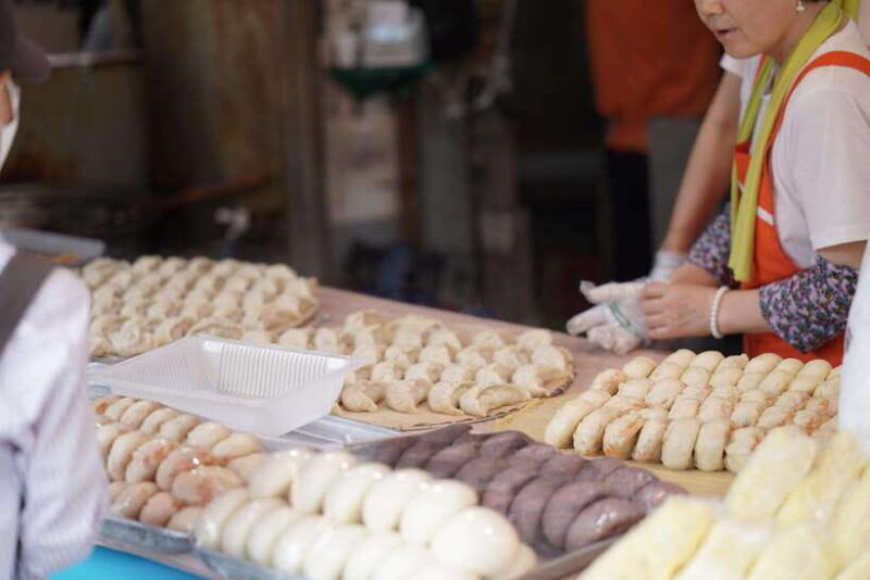seoul-guided-street-food-tour-at-namdaemun-market