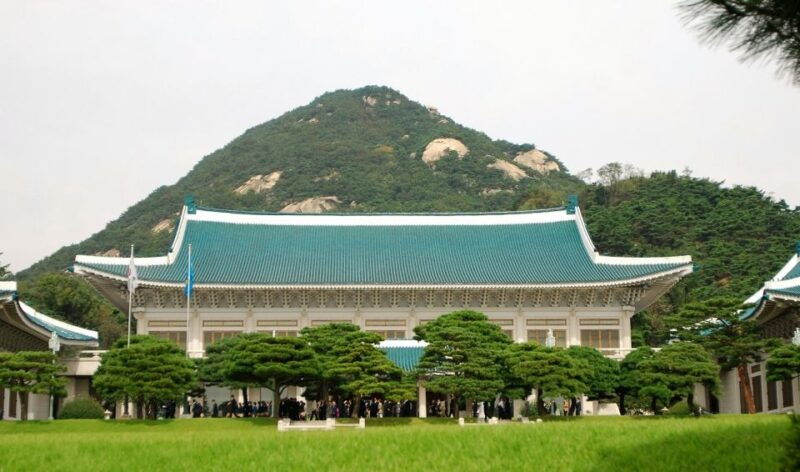 seoul-royal-palace-morning-tour-including-cheongwadae