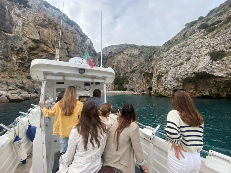 sesimbra-boat-trip-through-the-arrabida-natural-park