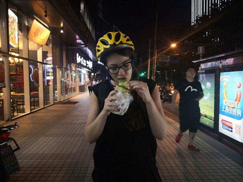 shanghai-4-hour-nightlife-adventure-tasting-bike-tour