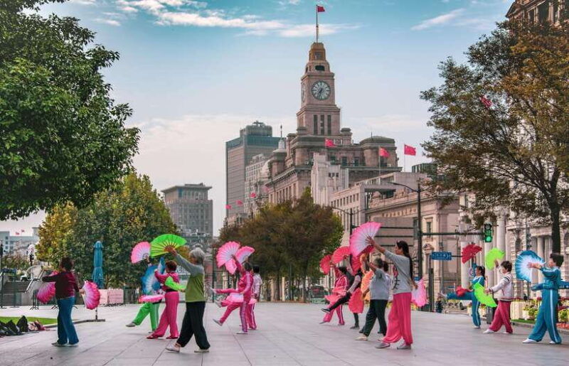 shanghai-highlights-walking-tour-with-a-real-local-tip-based