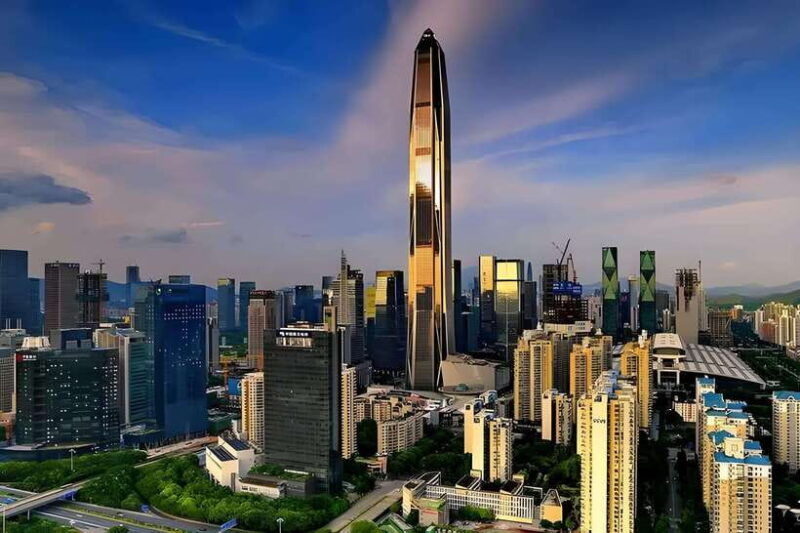 shenzhen-tallest-building-with-luxury-meal-on-highest-floor