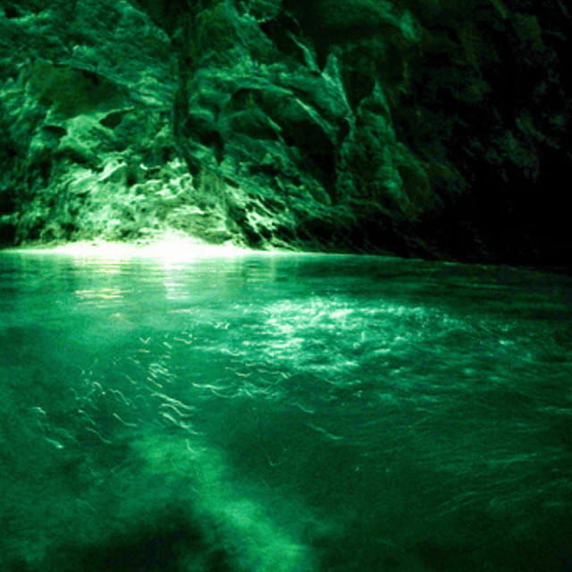 siargao-island-hopping-with-lunch-and-magkukuob-cavern