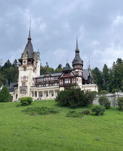 sibiu-draculas-castle-and-dino-park-day-trip