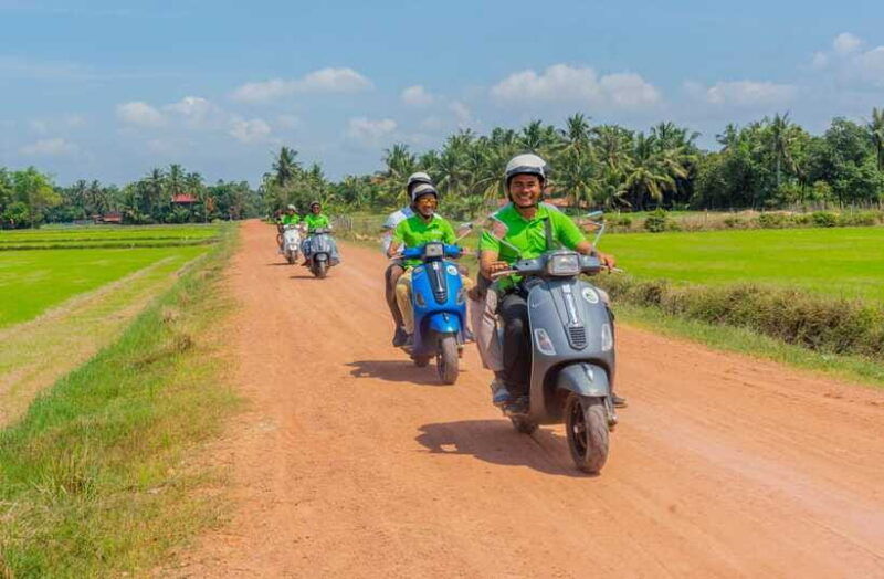 siem-reap-countryside-vespa-backstreet