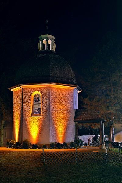 silent-night-oberndorf-christmas-eve-tour-from-salzburg
