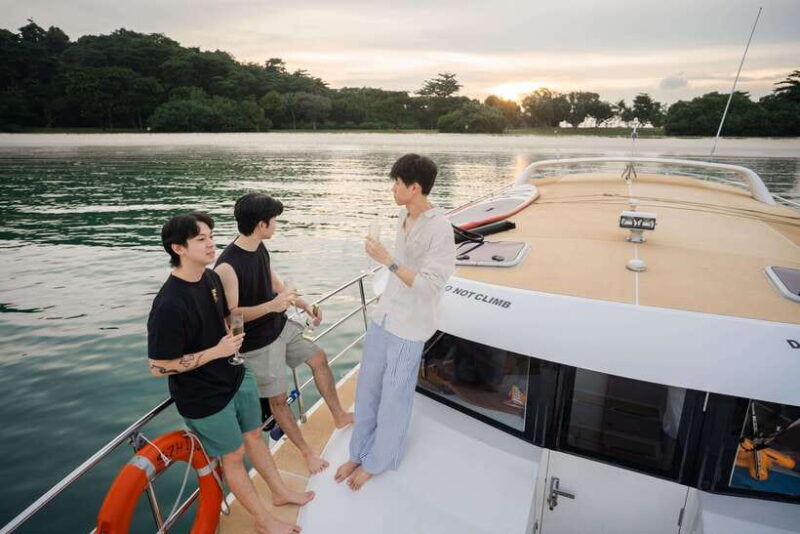 singapore-yacht-charter-onboard-sunrider