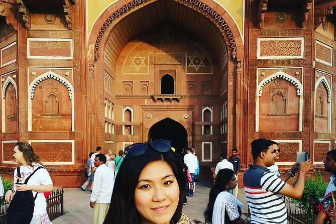Skip-the-Line: Agra Fort Entrance Ticket with Guided Tour - FAQ
