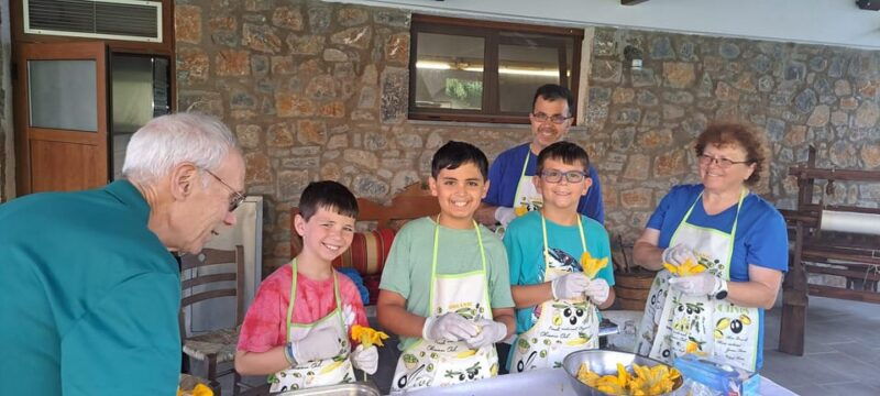 small-group-cretan-cuisine-cooking-lessons-in-heraklion