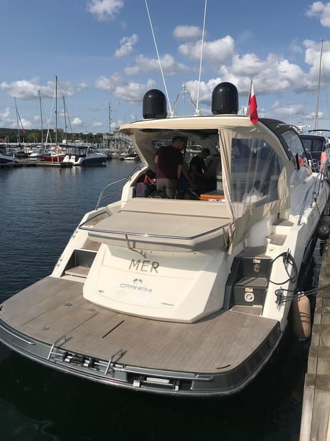sopot-gdansk-private-cruise-on-a-luxury-motor-yacht